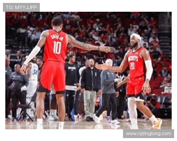 2008年火箭队与骑士队激战回顾：经典对决与篮球传奇的交汇