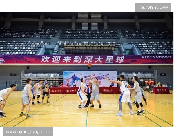 南京篮球队实力解析：联赛中展现出的团队协作与个人能力的完美结合
